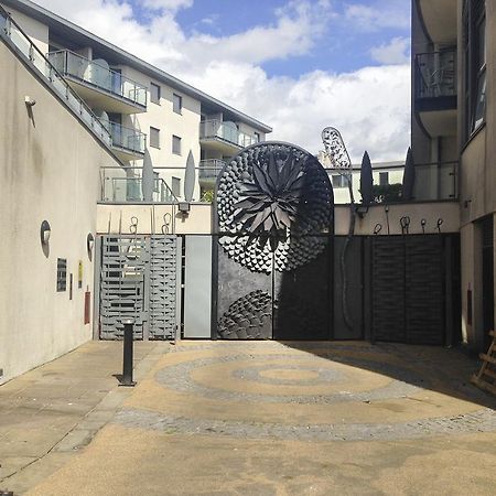 Avalon Balcony Apartment Brighton Bagian luar foto