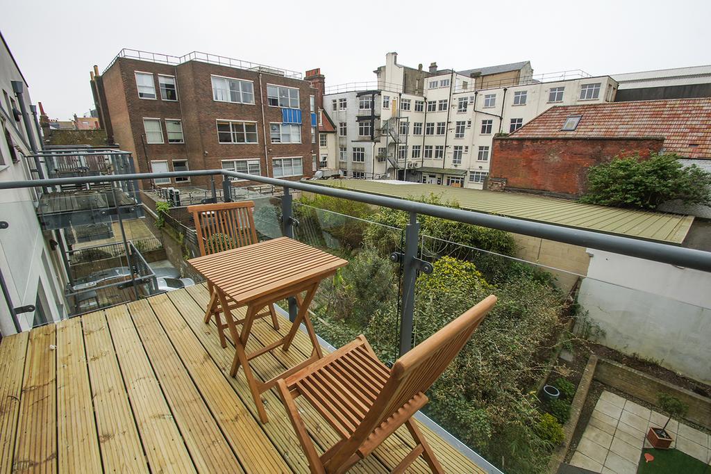 Avalon Balcony Apartment Brighton Bagian luar foto